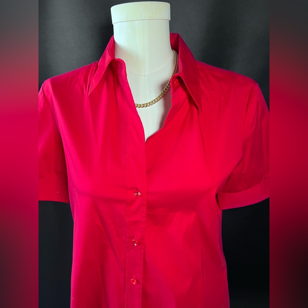 Theory Preppy Elida Short Sleeve Blouse in Sumptuous Red, Size L